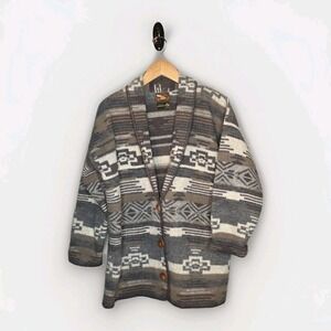 Southwestern Aztec Wool Collar Cardigan Sweater in Gray and Cream
